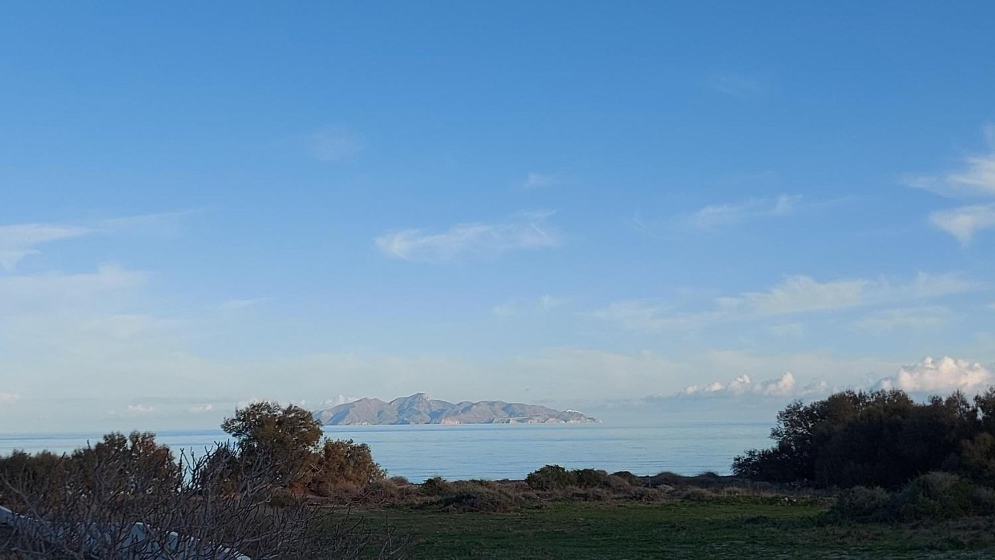 Sea Breeze Monolithos